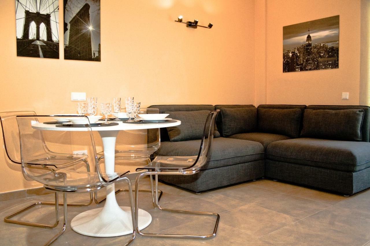 Urban Manresa-City Center Apartment With Balcony エクステリア 写真